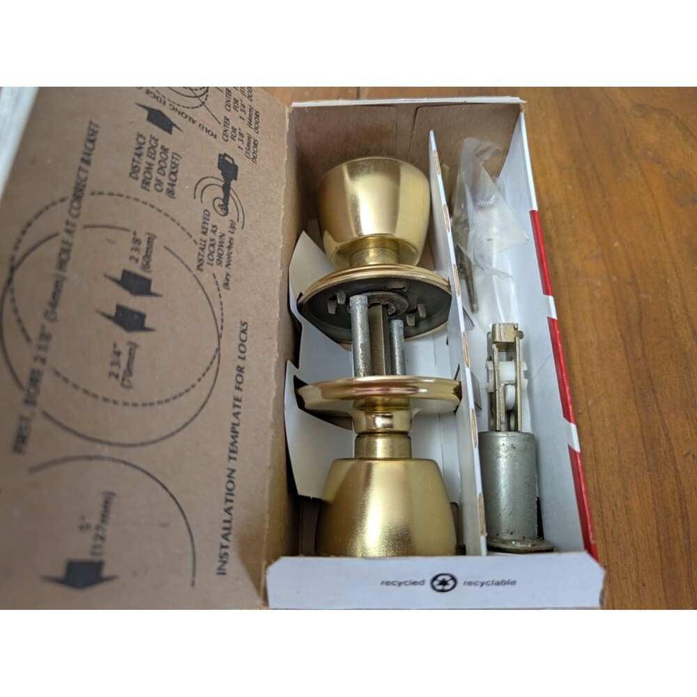 Vintage Weiser Polished Shiny Brass AN3 Passage Latch A100B - 2 3/8 Non Locking